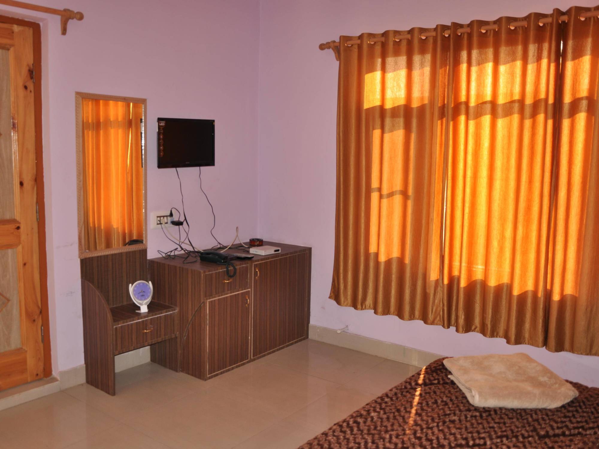 Fabhotel Grand Comforts Haidarpur Экстерьер фото